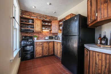 198 High St Portland - 3Kitch