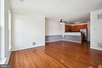 15551 John Diskin Cir, Woodbridge, VA 22191 - photo 6