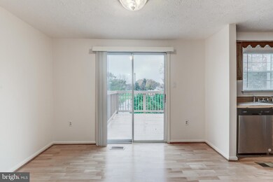 7203 Procopio Cir, Columbia, MD 21046 - photo 6