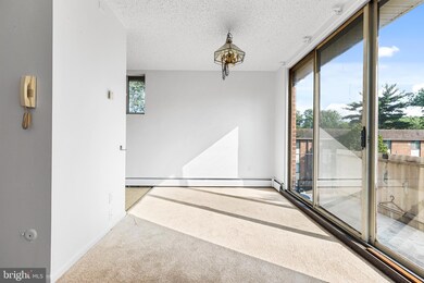 100 E Glenolden Ave unit R19, Glenolden, PA 19036 - photo 7