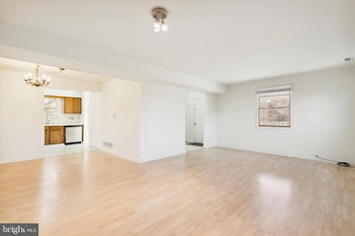99 Grant Ave unit 99, Moorestown, NJ 08057 - photo 2