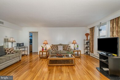 St. Paul at Chase Condominiums unit 1010, Baltimore, MD 21202 - photo 7