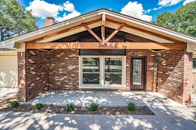 2601 W Highland Dr, Granbury, TX 76049 - photo 4