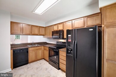 6846 Ducketts Ln, Elkridge, MD 21075 - photo 3