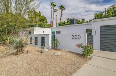 300 N Orchid Tree Palm Springs-large-005
