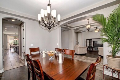 Formal Dining