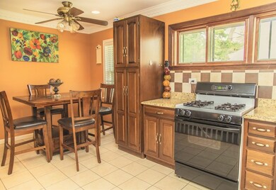 1009 Newcastle Ave, Westchester, IL 60154 - photo 7