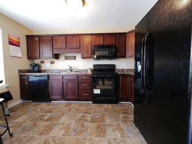 352 Dover St, Shelbyville, TN 37160 - photo 6