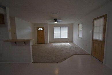 313 E Brockett St, Sherman, TX 75090 - photo 4