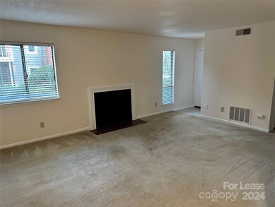 6121 Heathstone Ln unit B, Charlotte, NC 28210 - photo 2