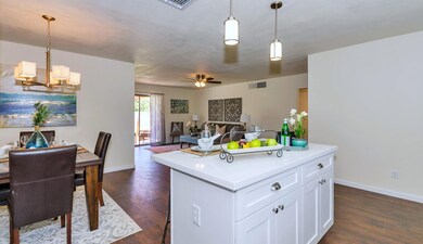 MDM_4674