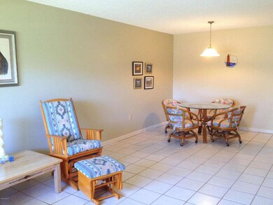 13673 N Garden Court Dr, Sun City, AZ 85351 - photo 6