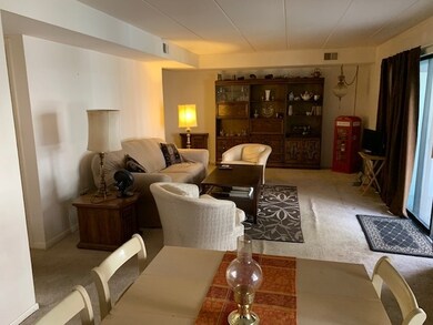 8620 W 95th St unit 1A2, Hickory Hills, IL 60457 - photo 2