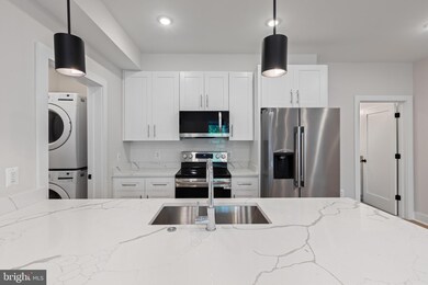 2236 40th St NW unit FIVE, Washington, DC 20007 - photo 6