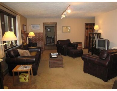 Den/Family/Great Room.