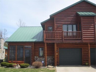Immaculate unit, located at end of the road - you 