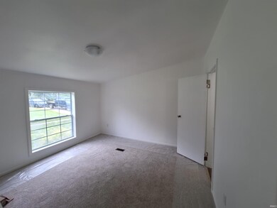 1080 N Jackson St, Andrews, IN 46702 - photo 5