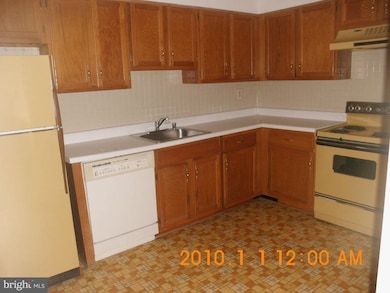 3101 Quartet Ln, Silver Spring, MD 20904 - photo 4