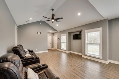 2509 W 3rd Ave, Corsicana, TX 75110 - photo 7