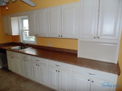 4657 290th St, Toledo, OH 43611 - photo 3