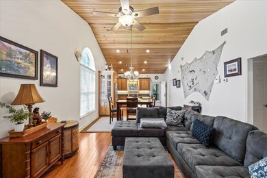 201 1st St NW unit A, Steinhatchee, FL 32359 - photo 3