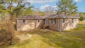 91479 Hwy 42 Rear