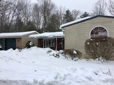 57 Oaktree Rd, Auburn, NH 03032 - photo 3