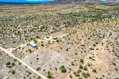 01055_1964 North Red Rock Road