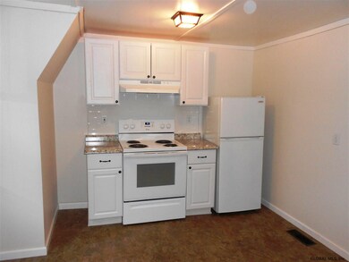 2931 Troy Schenectady Rd, Schenectady, NY 12309 - photo 5