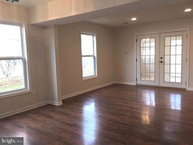 300 S 11th St unit G, Purcellville, VA 20132 - photo 7