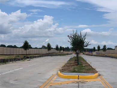 18454 Running Shadow Ct, Hockley, TX 77447 - photo 7