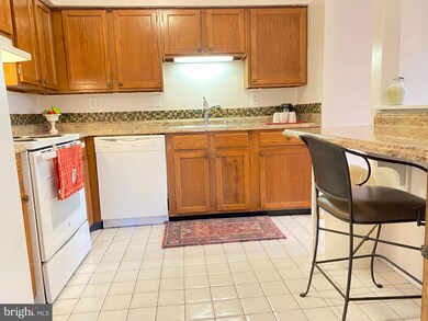 2853 Madeira Ct, Woodbridge, VA 22192 - photo 4