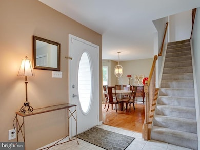 902 Colton Ct, Prince Frederick, MD 20678 - photo 6