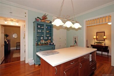 229 N Race St, Statesville, NC 28677 - photo 7