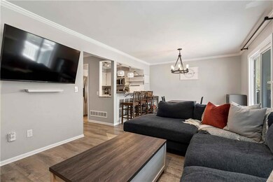 6527 Halsey St, Shawnee, KS 66216 - photo 5