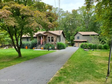 185 Laurel Cir, Hawley, PA 18428 - photo 4