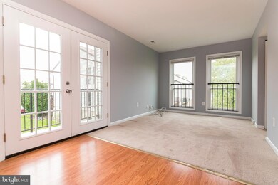 11421 Laurelwalk Dr, Laurel, MD 20708 - photo 6