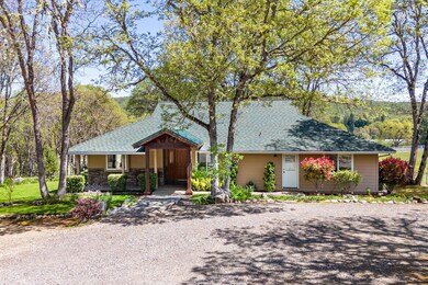 7849 Old Stage Rd, Central Point, OR 97502 - photo 5