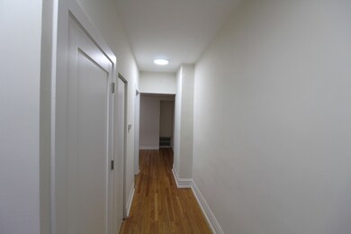 6307 N Mozart St unit 2N, Chicago, IL 60659 - photo 5