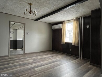 447 E Union St, Tamaqua, PA 18252 - photo 7