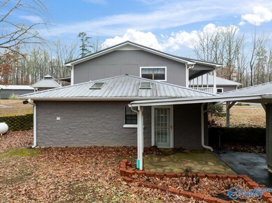 446 Waverly Hills Rd, Grant, AL 35747 - photo 2