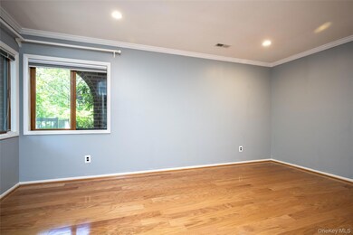 150 N Bedford Rd unit D1, Chappaqua, NY 10514 - photo 7