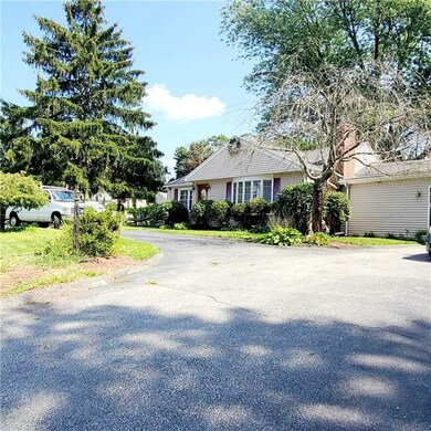 7 Abner St, Smithfield, RI 02917 - photo 3