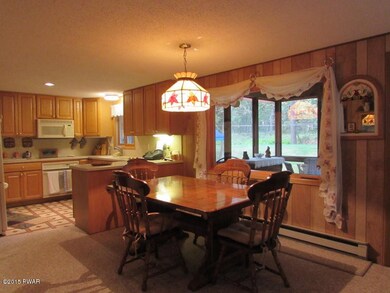 111 Hillcrest Dr, Hawley, PA 18428 - photo 6