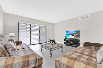 16274 Laurel Dr unit 201, Weston, FL 33326 - photo 2