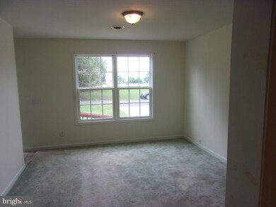 33 Johnson Rd, Colonial Beach, VA 22443 - photo 5