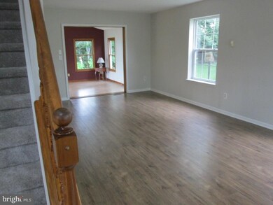 439 Azure Ln, Glassboro, NJ 08028 - photo 3