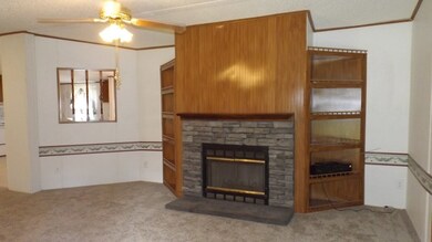 305 Hollywood Blvd, Donalsonville, GA 39845 - photo 4