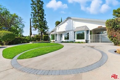 4640 Laurelgrove Ave, Studio City, CA 91604 - photo 2