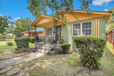 1026 W 41st St, Savannah, GA 31415 - photo 5